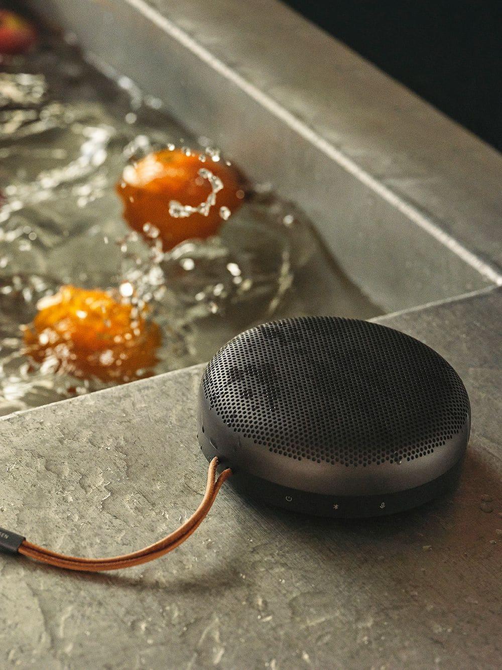 Product photo 2 for product Bang & Olufsen BeoSound A1