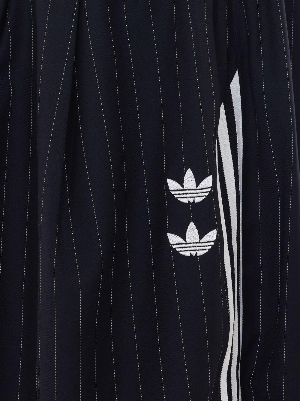 Product photo 2 for product WC Pinstripe Short