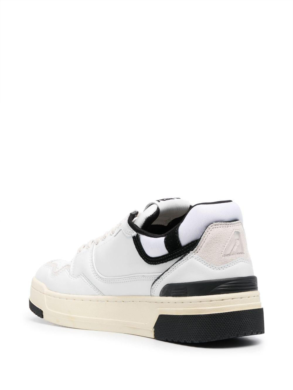 Product photo 25 for product CLC Low-Top Sneaker