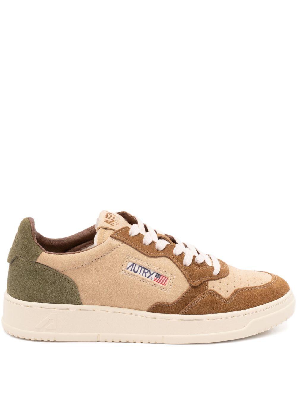 Product image of Medalist Low Sneaker