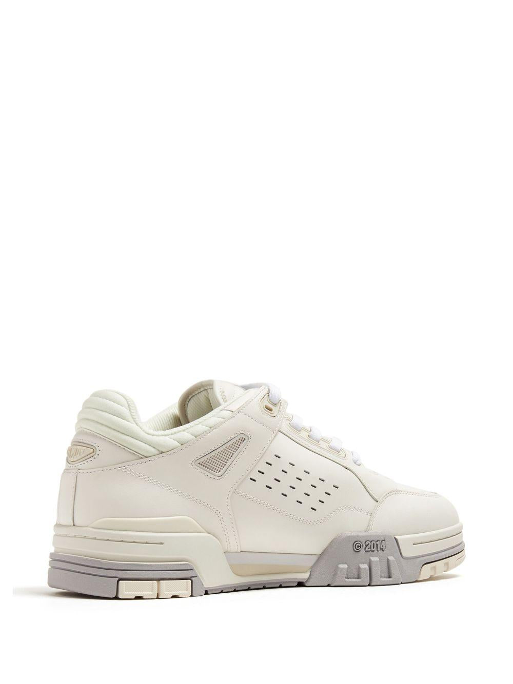 Product photo 2 for product Onyx Sneaker
