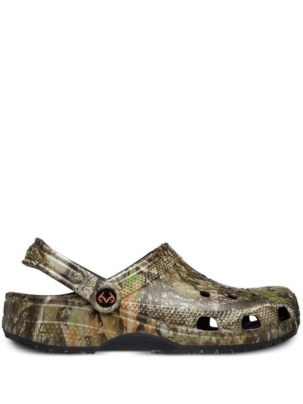 Product image of Realtree APX Clogs