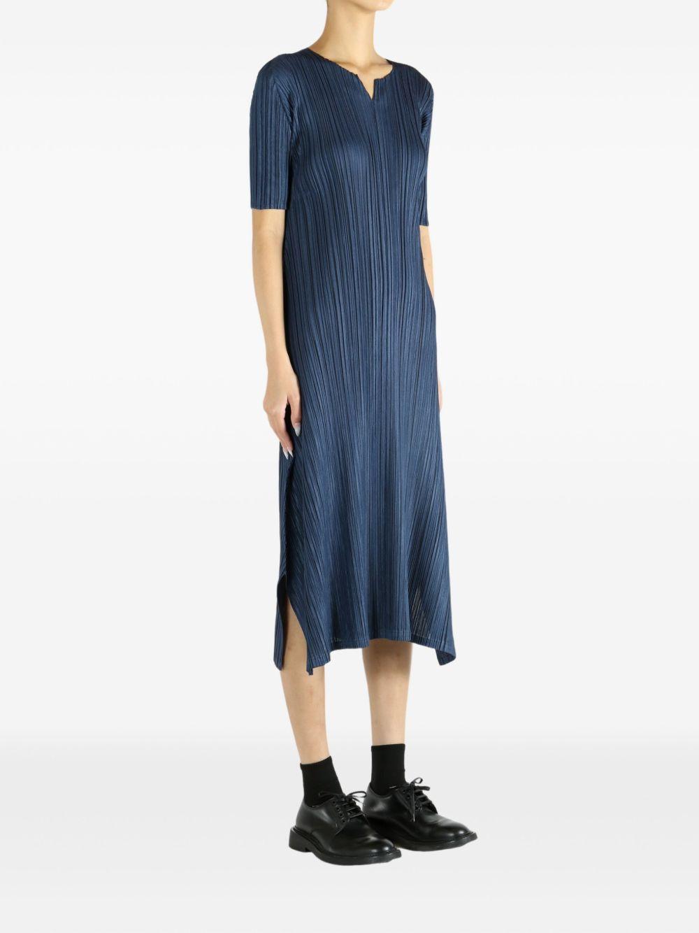 Product photo 3 for product Mellow Pleats Dress