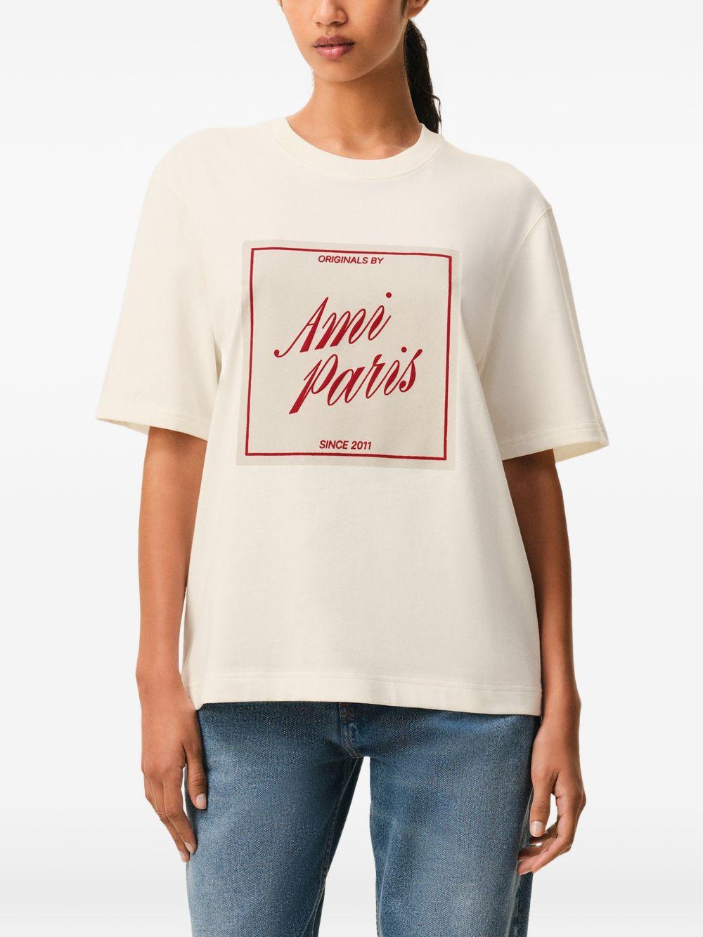 Product image of Boxy Fit Signature Print T-Shirt