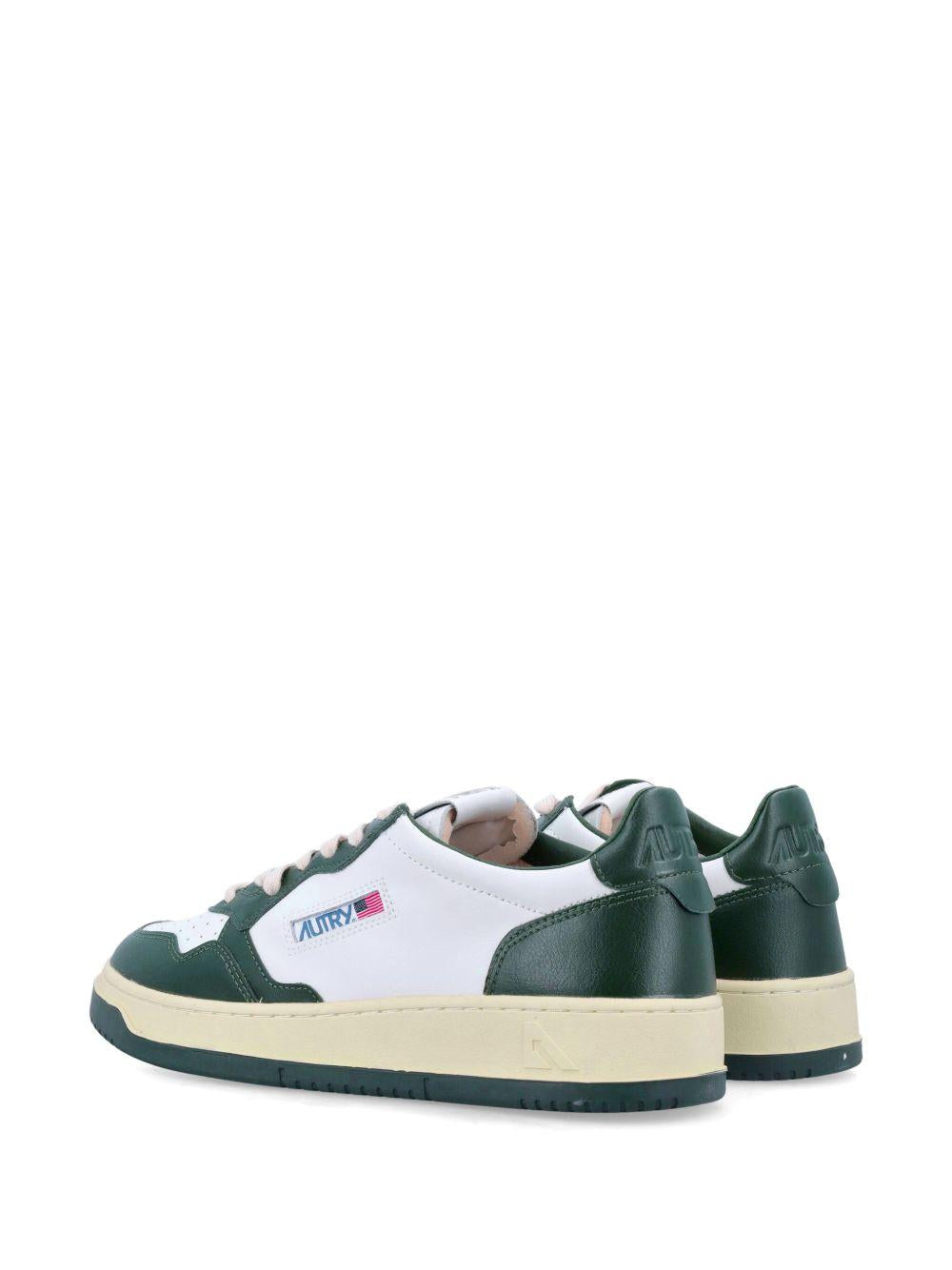 Product image of Medalist Low Sneaker