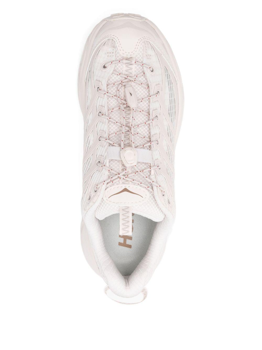 Product photo 2 for product Mafate Three 2 Grid Sneakers