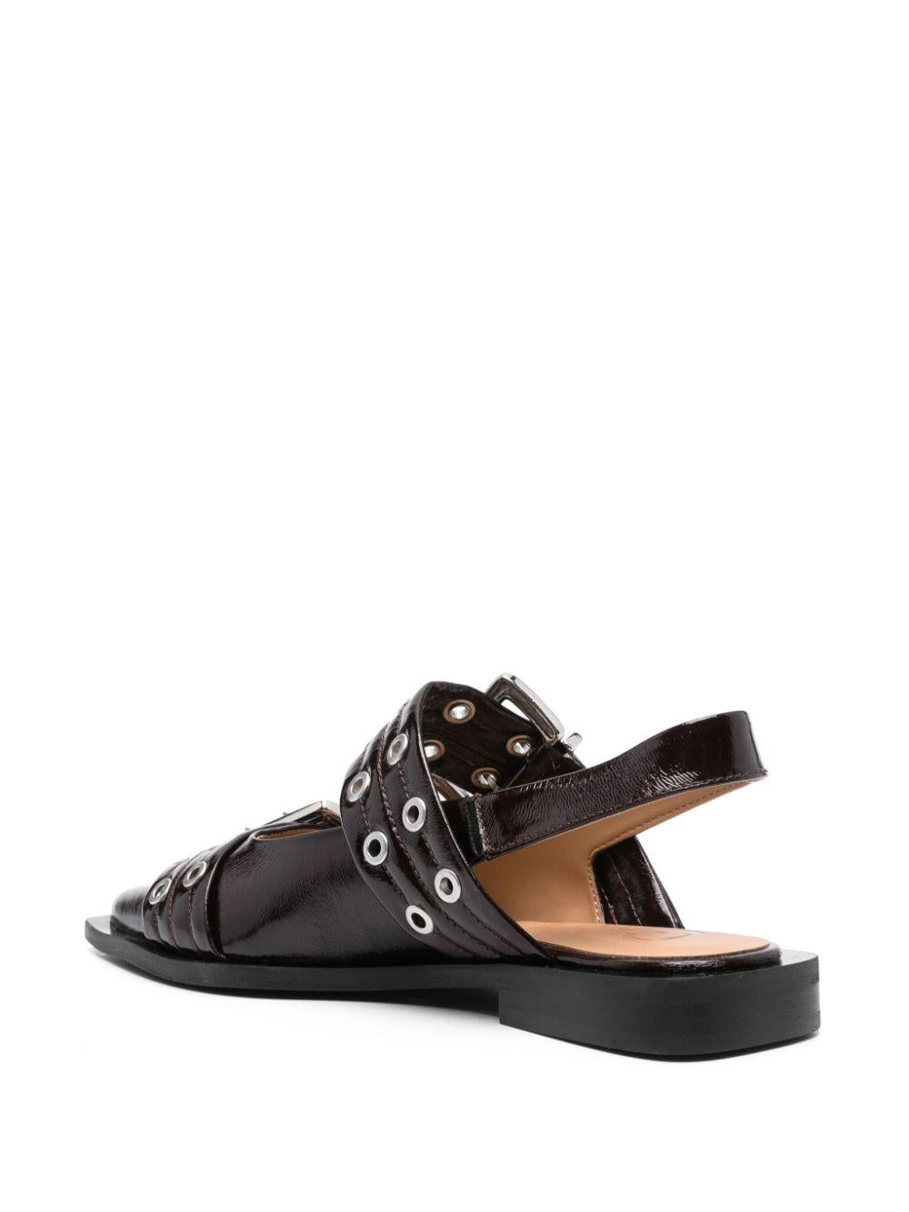 Product image of Feminine Buckle Ballerina Naplack