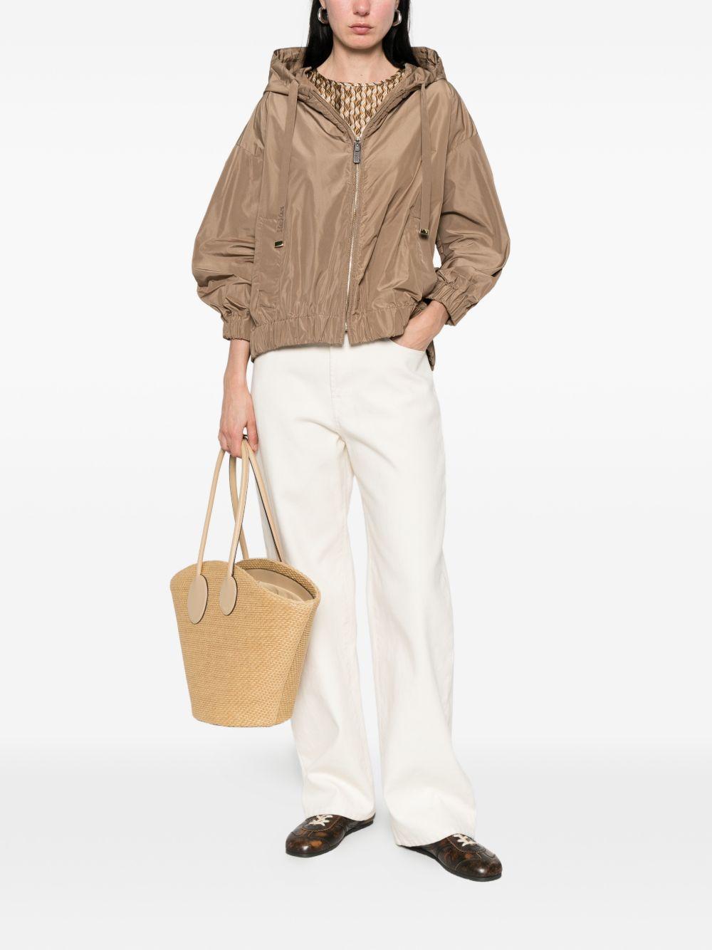 Product photo 3 for product Cammeo Hoodie