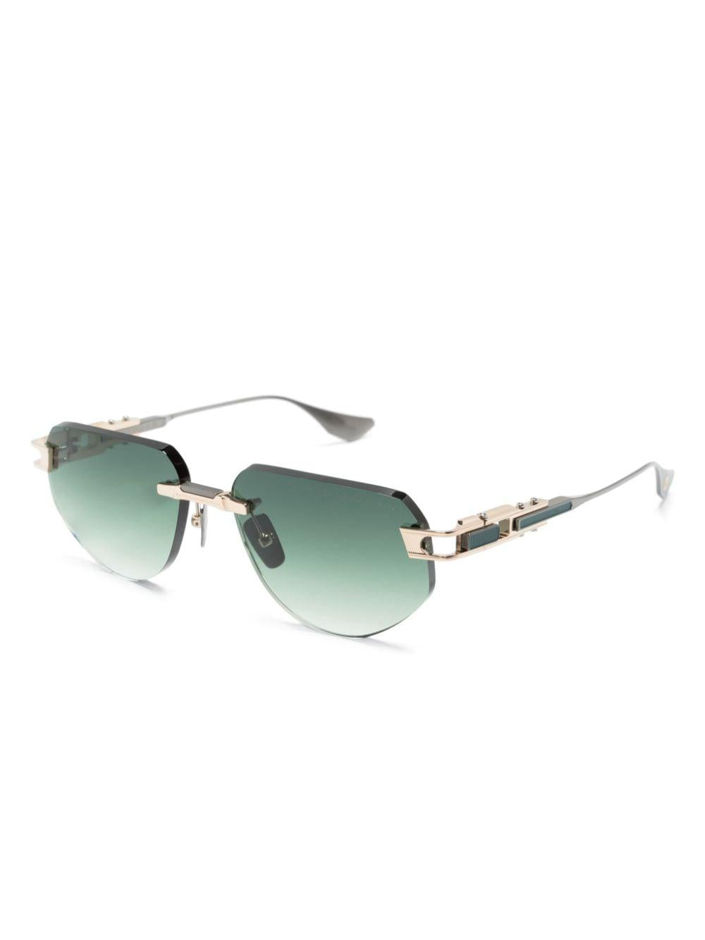 Product image of DTS164A02