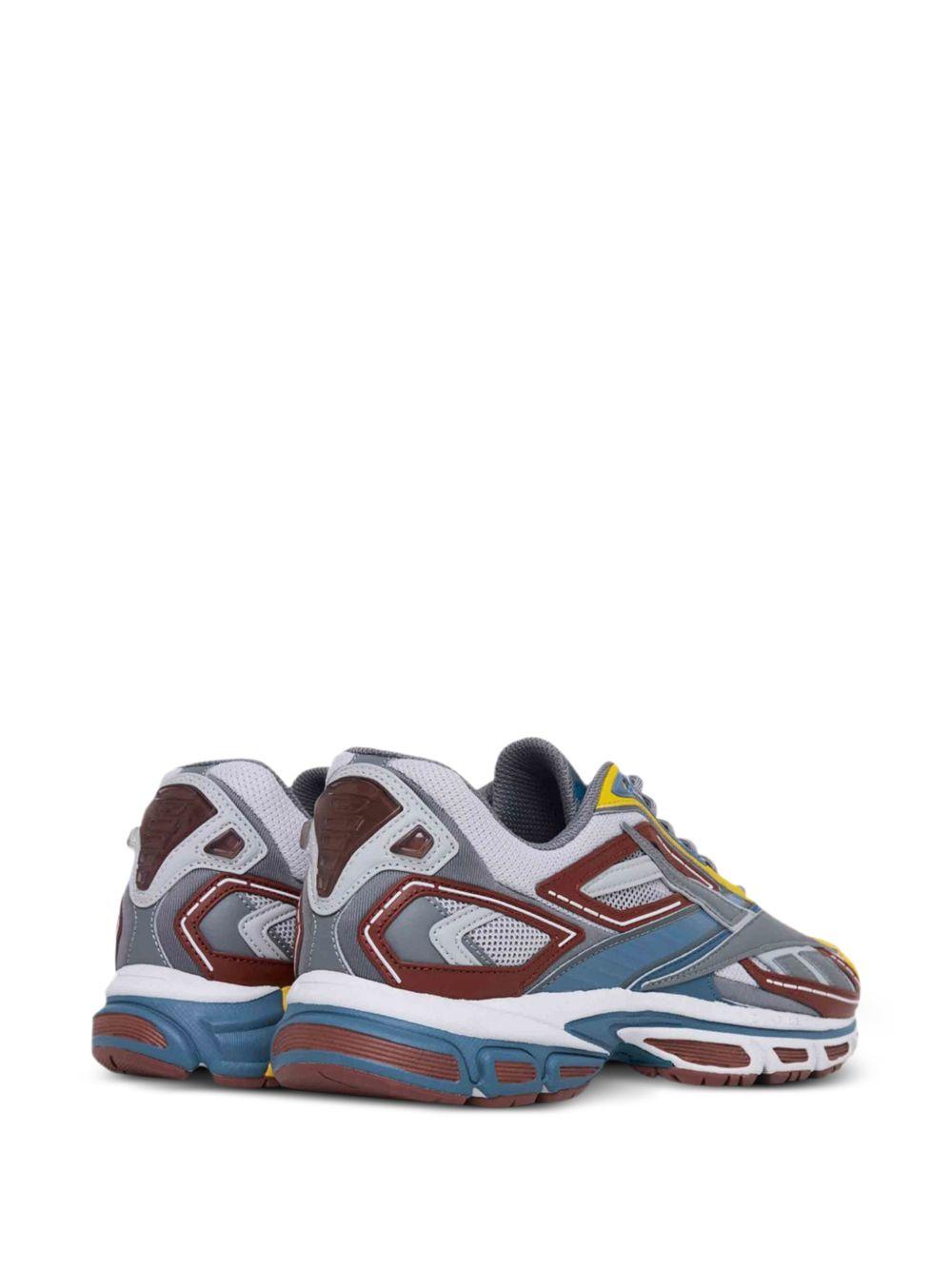 Product photo 4 for product Premier Road Ultra Sneakers