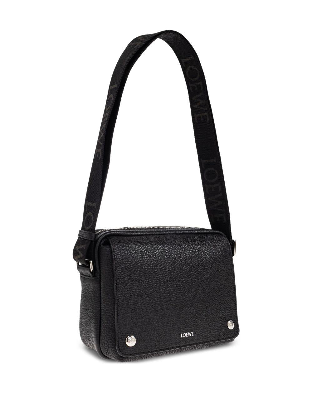 Product photo 4 for product Pebble Messenger Medium Bag