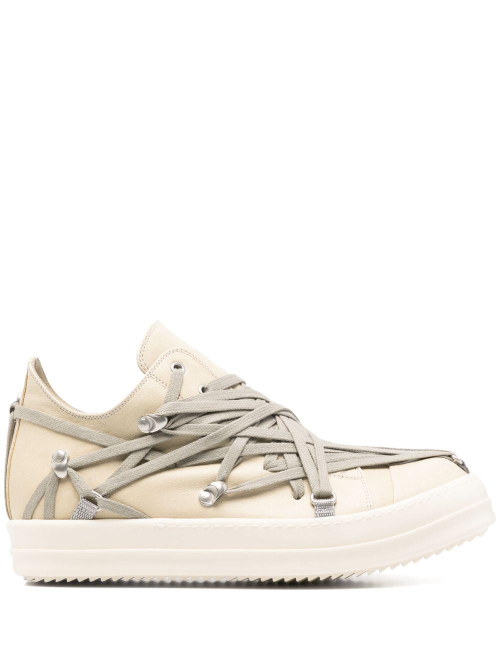 Product photo 1 for product Megalaced Low Sneaker