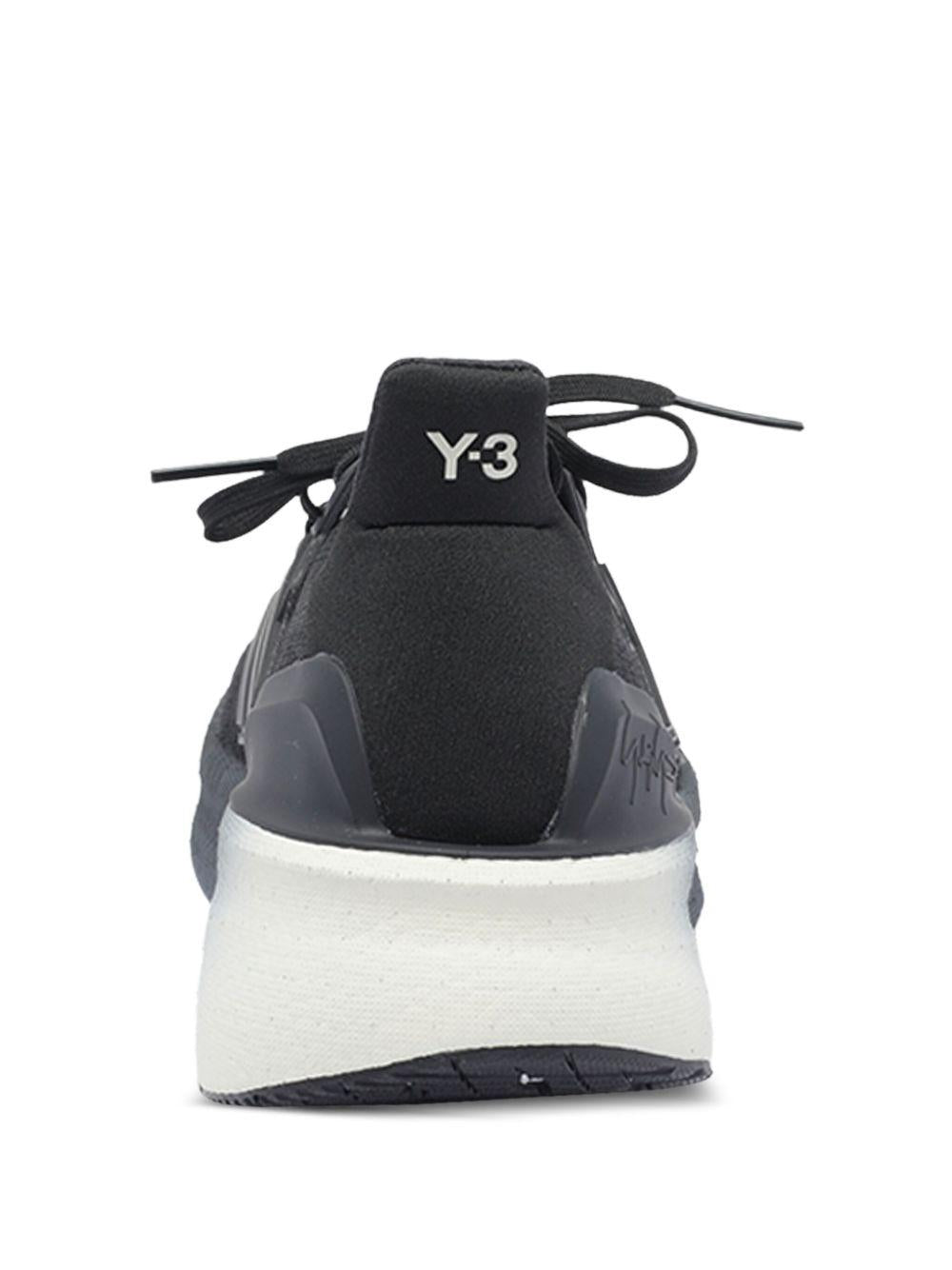 Product photo 3 for product Ultraboost 5 Sneaker