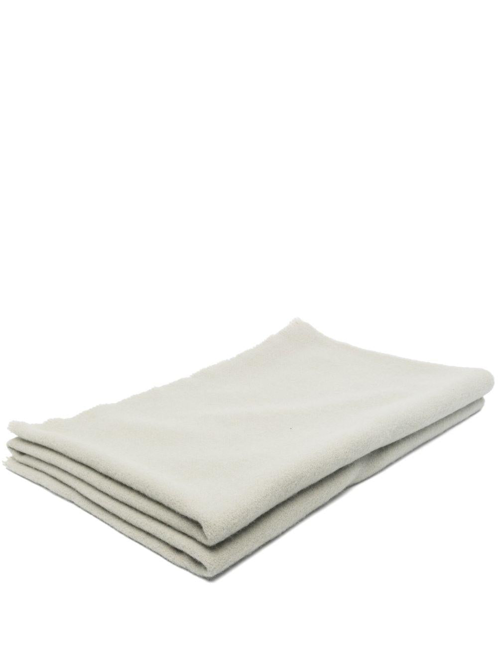 Product photo 1 for product Mono Throw