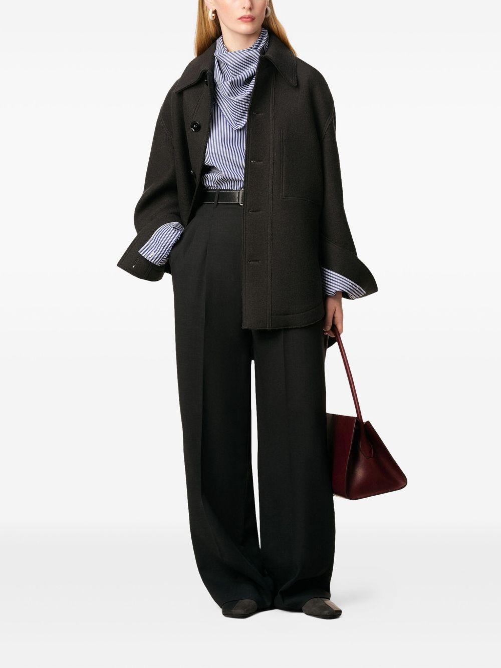 Product photo 2 for product Buttoned Jacket