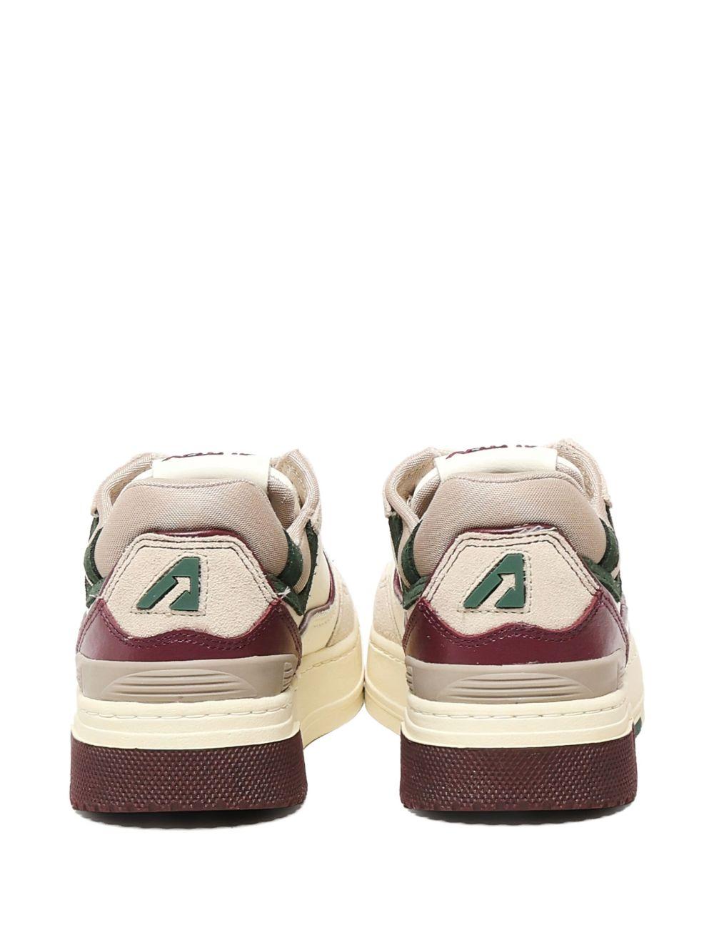 Product photo 2 for product CLC Low Sneaker