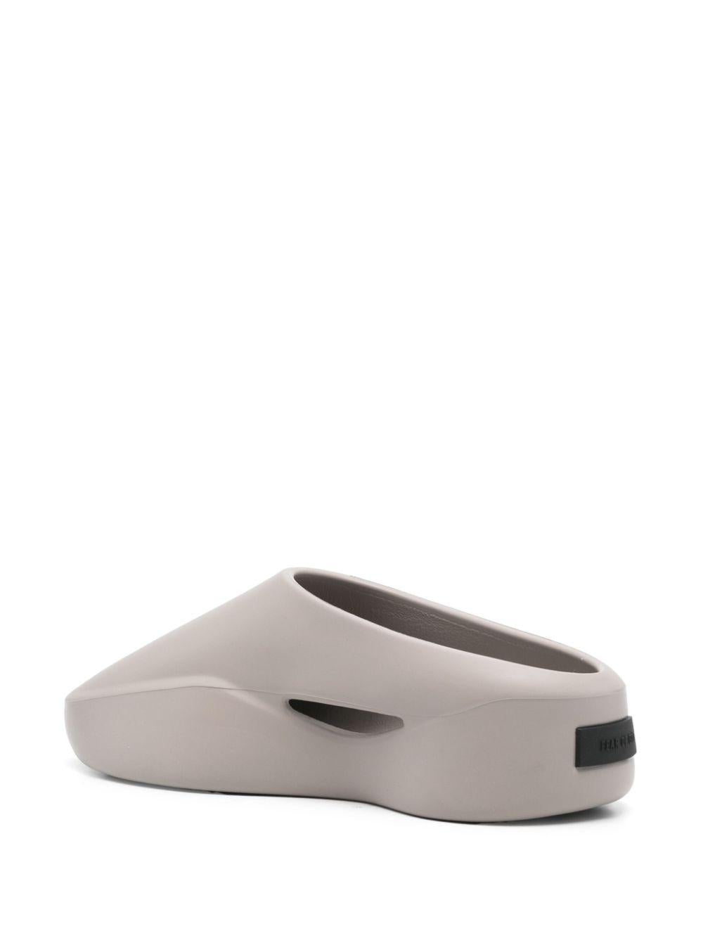 Product photo 2 for product EVA Runner Slide