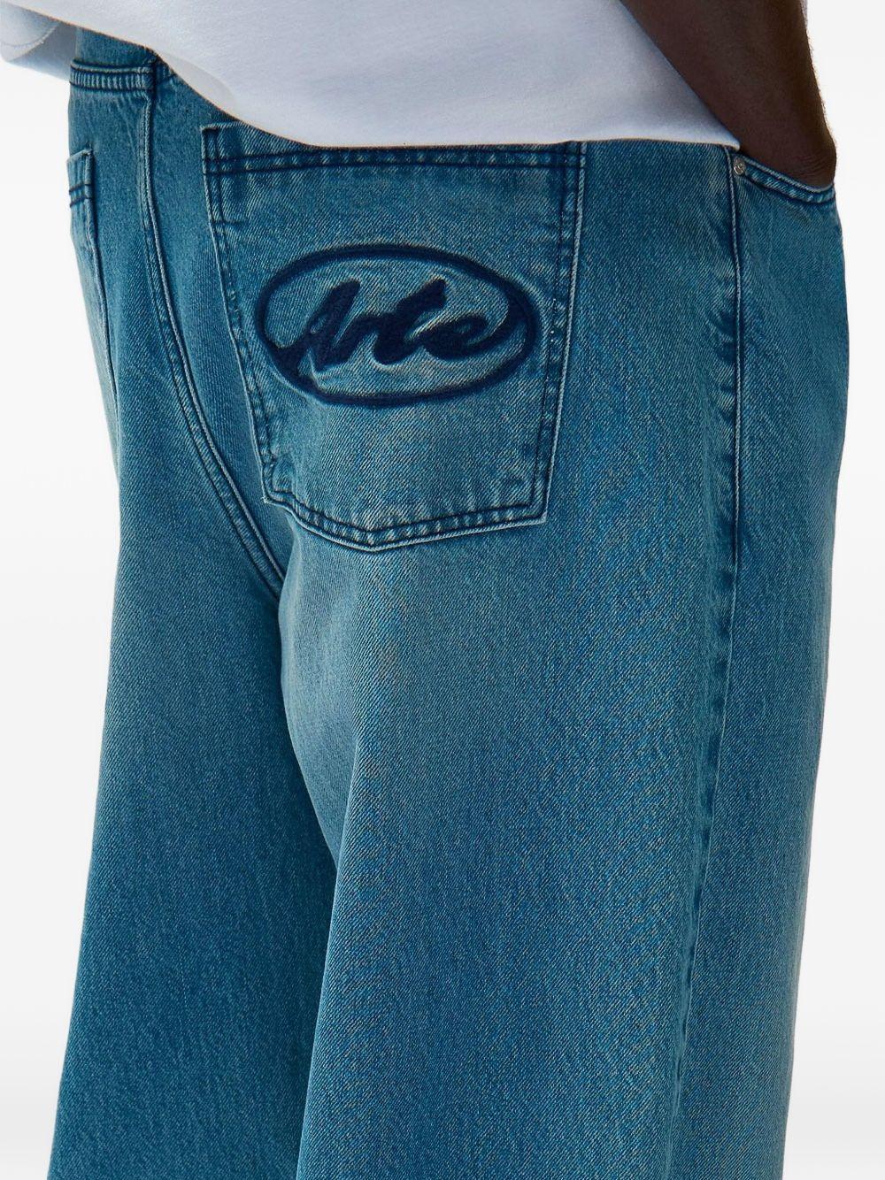 Product photo 2 for product Circle Logo Jeans