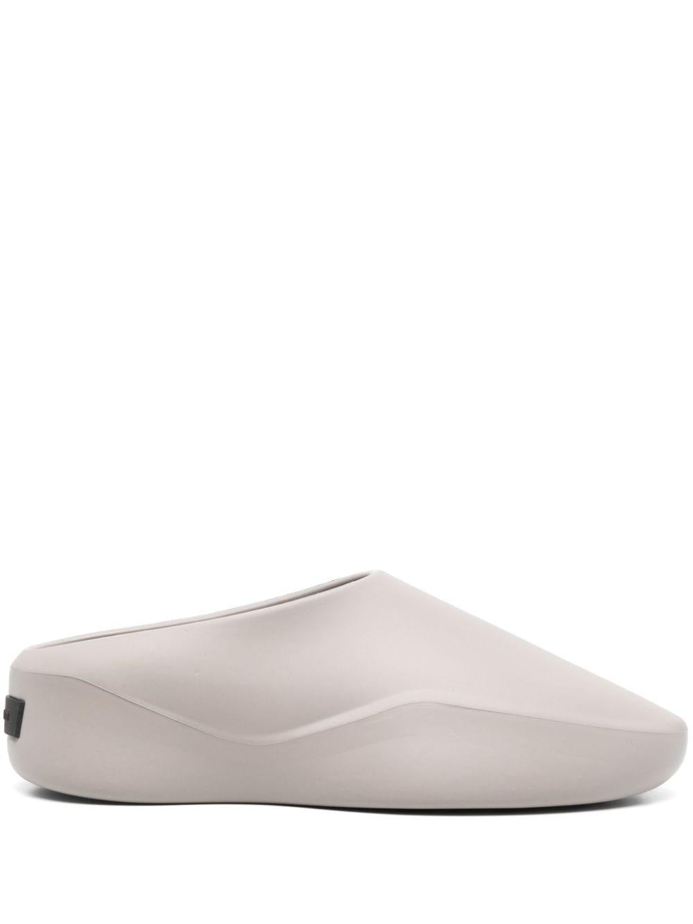 Product photo 1 for product EVA Runner Slide