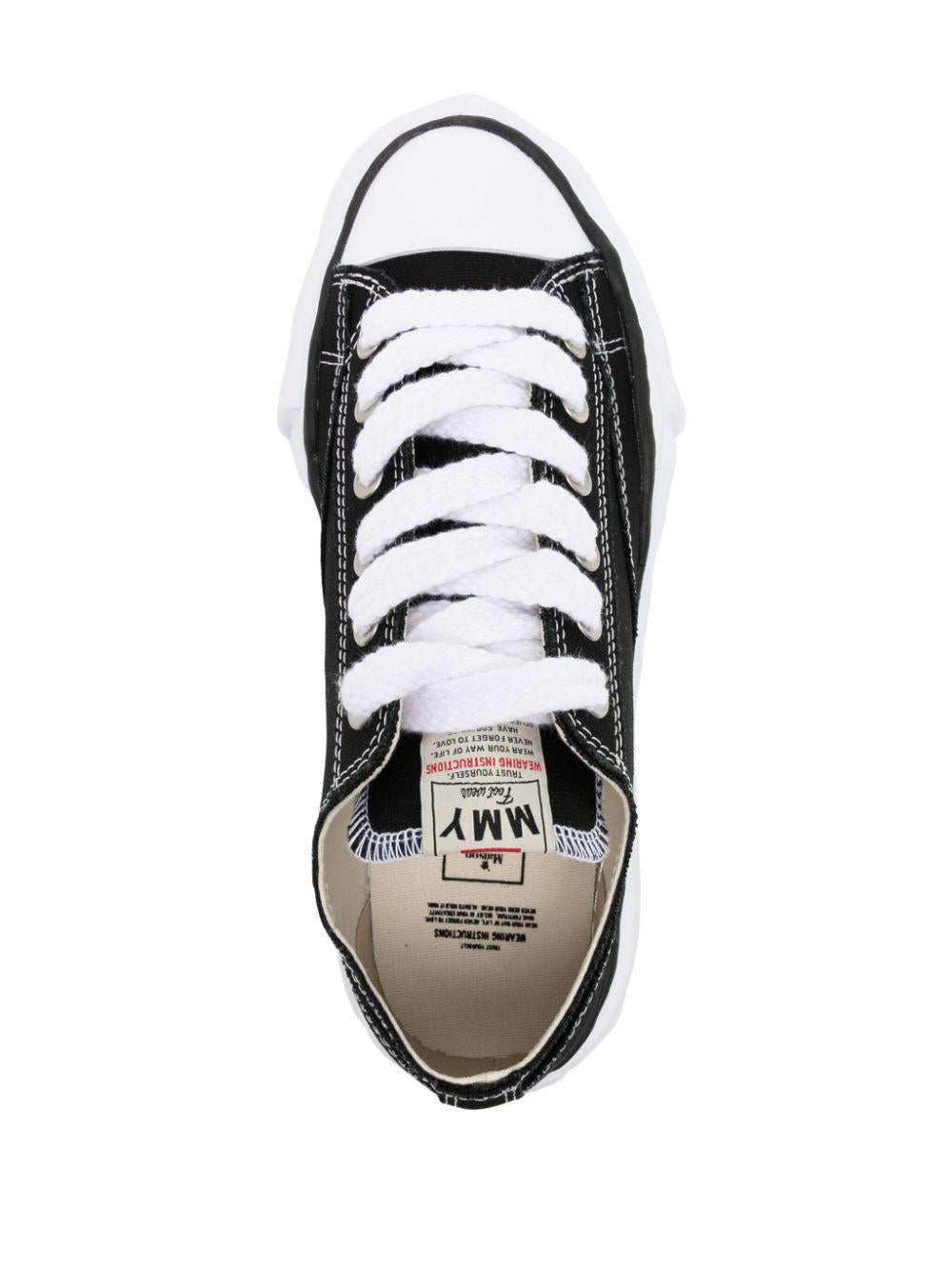 Product photo 7 for product Peterson Low Top Sneakers