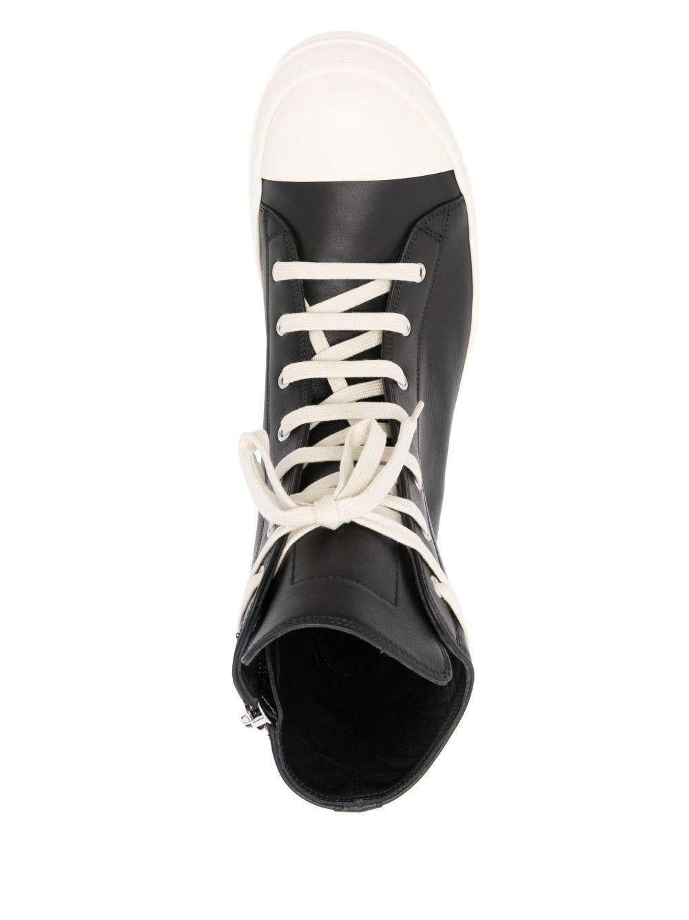 Product photo 2 for product Low Sneaker