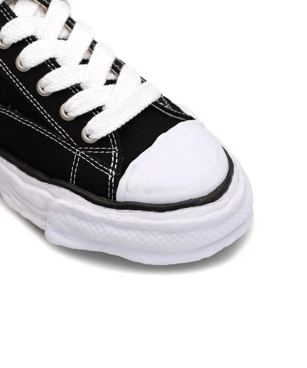 Product photo 3 for product Peterson 23 Low Top Sneaker