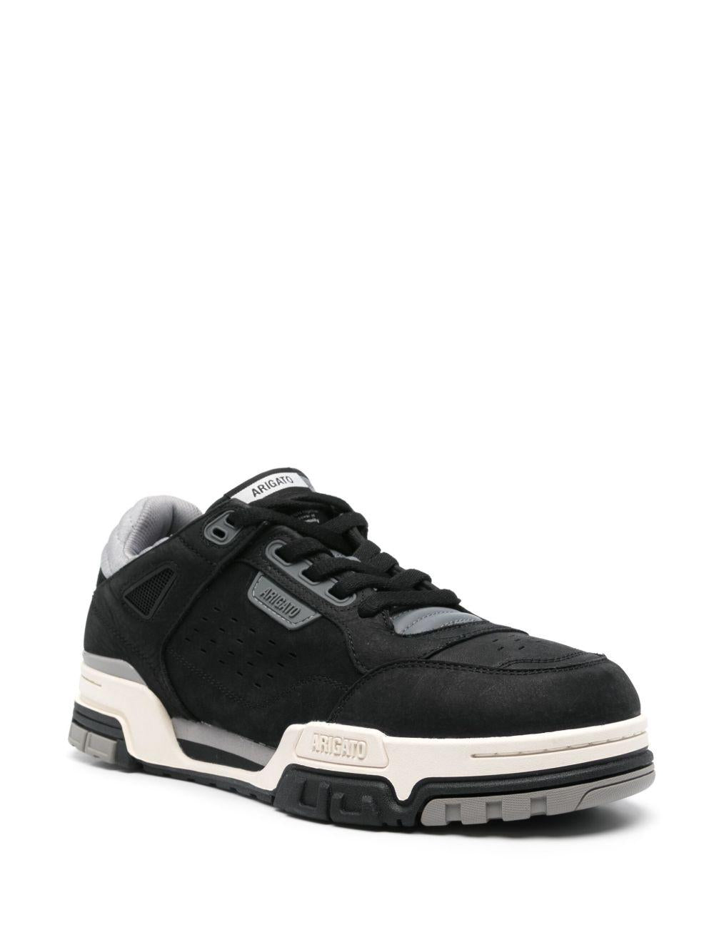Product photo 3 for product Onyx Sneaker