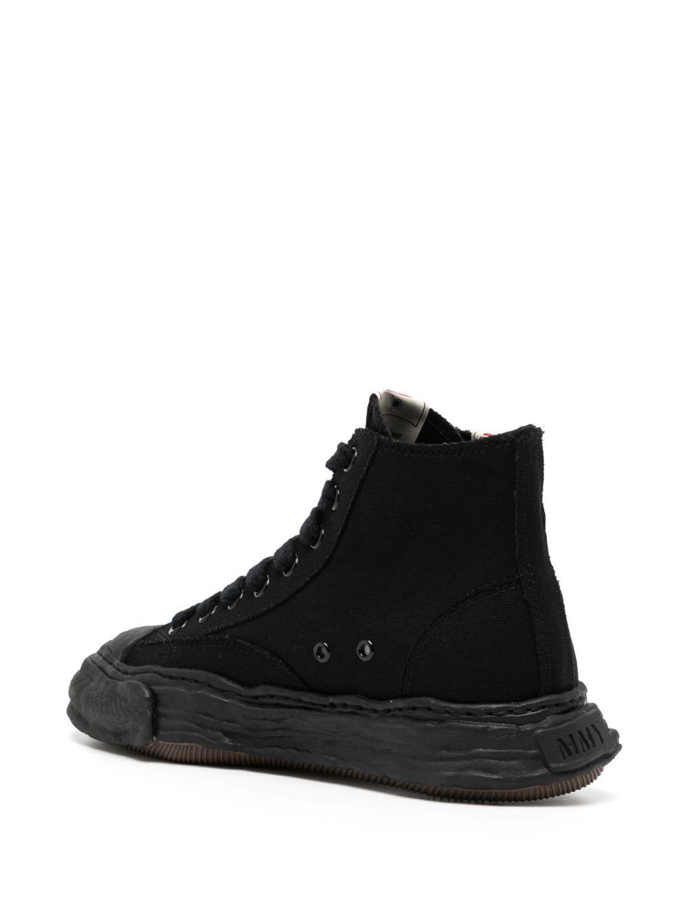 Product photo 2 for product Peterson 23 Low Top Sneaker