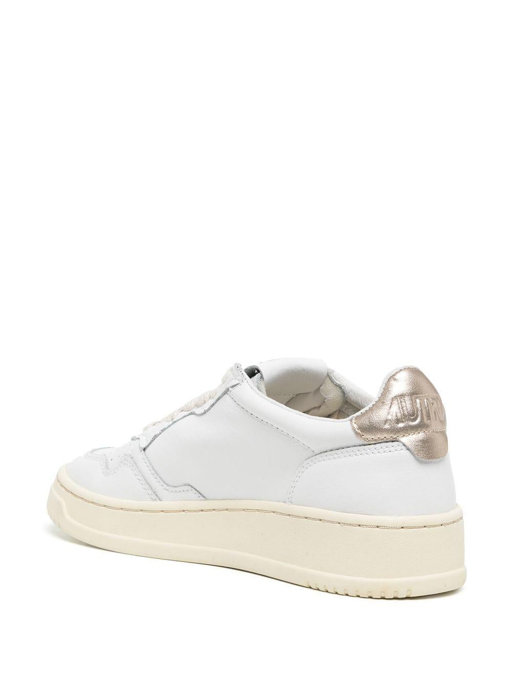 Product photo 3 for product Medalist Low Sneaker