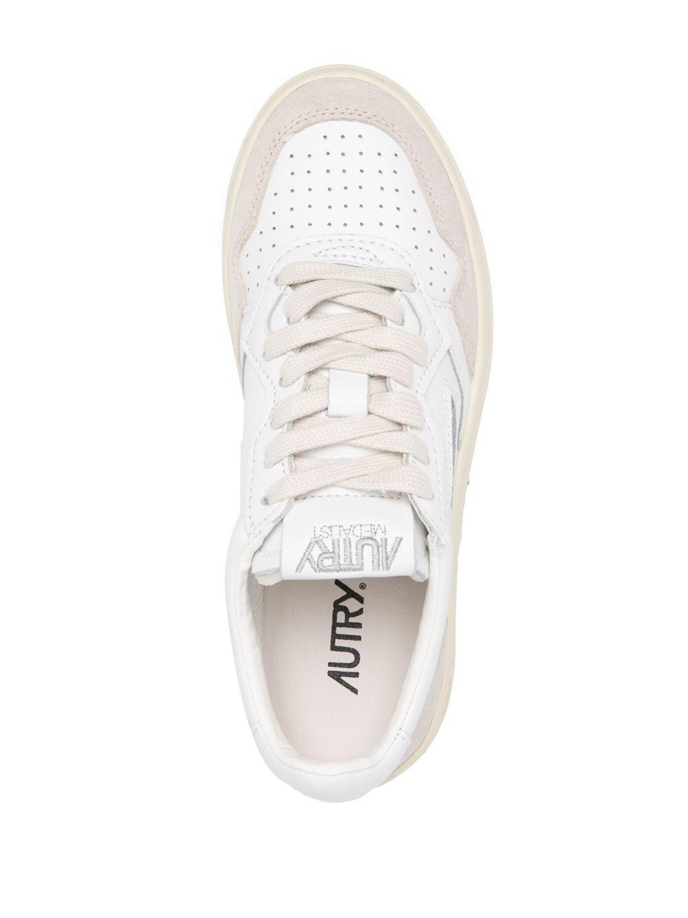 Product image of Medalist Low-Top Sneaker