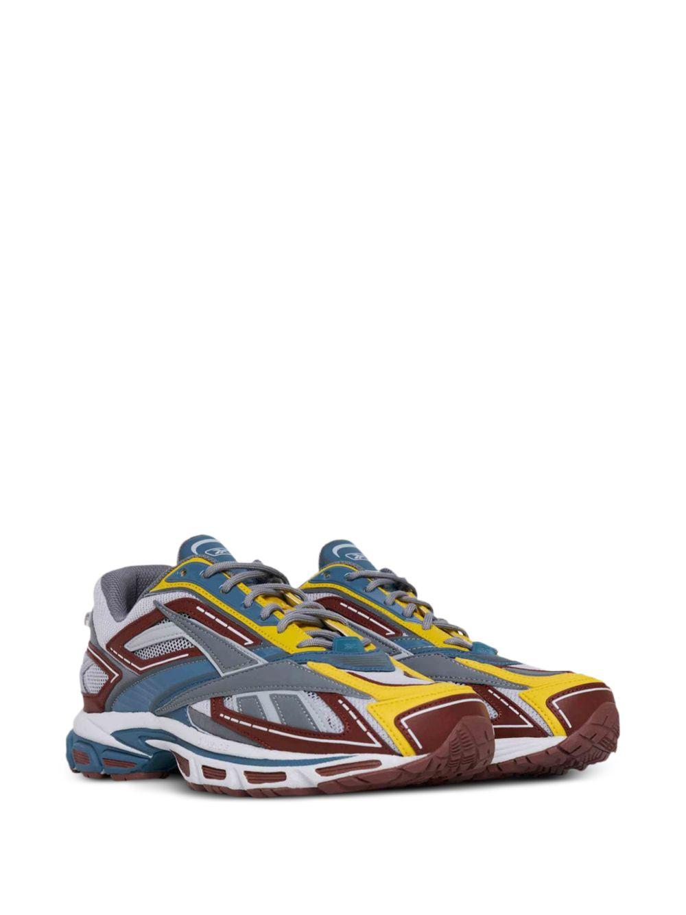 Product photo 2 for product Premier Road Ultra Sneakers