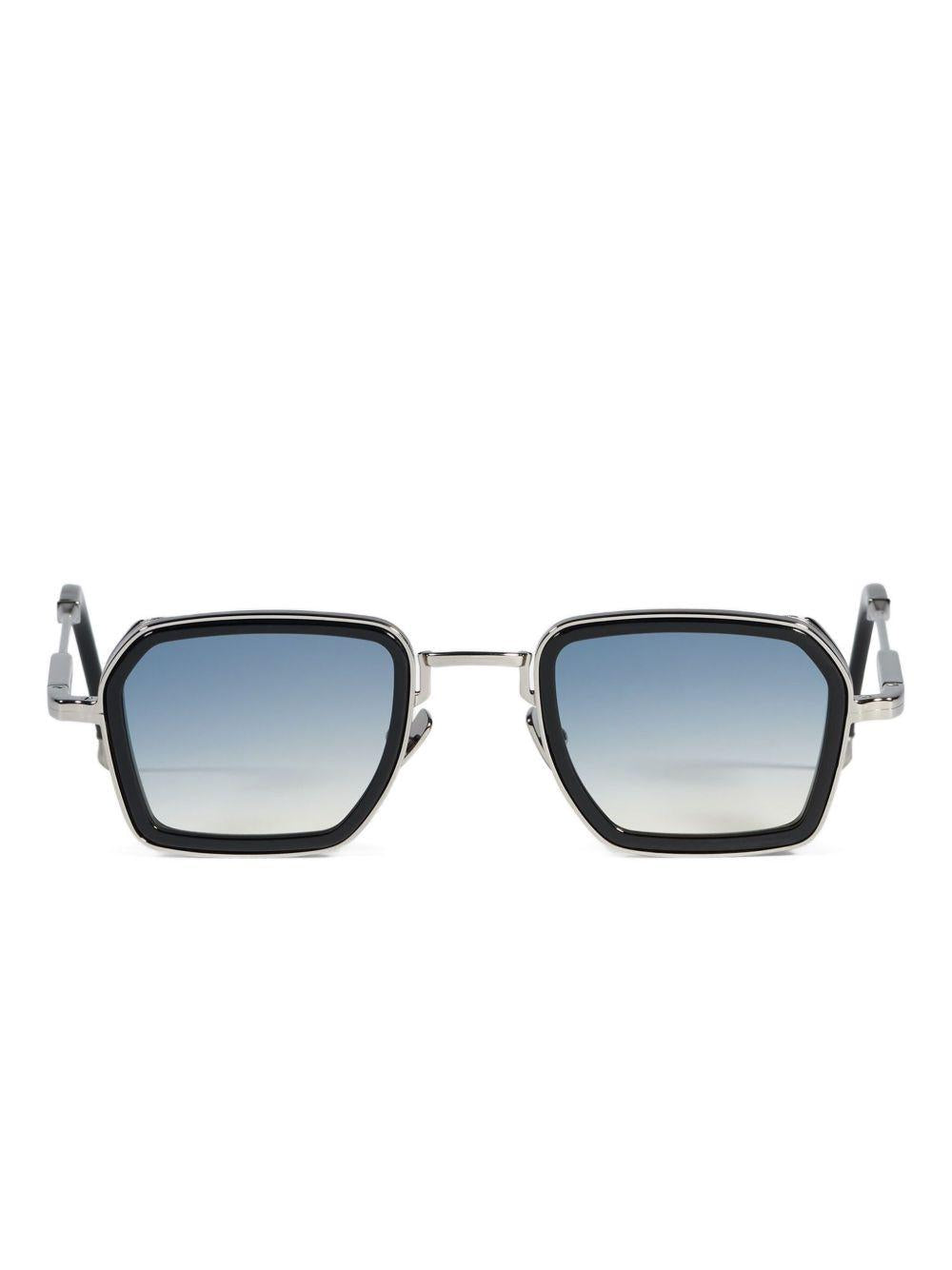 Product image of Samuel 2