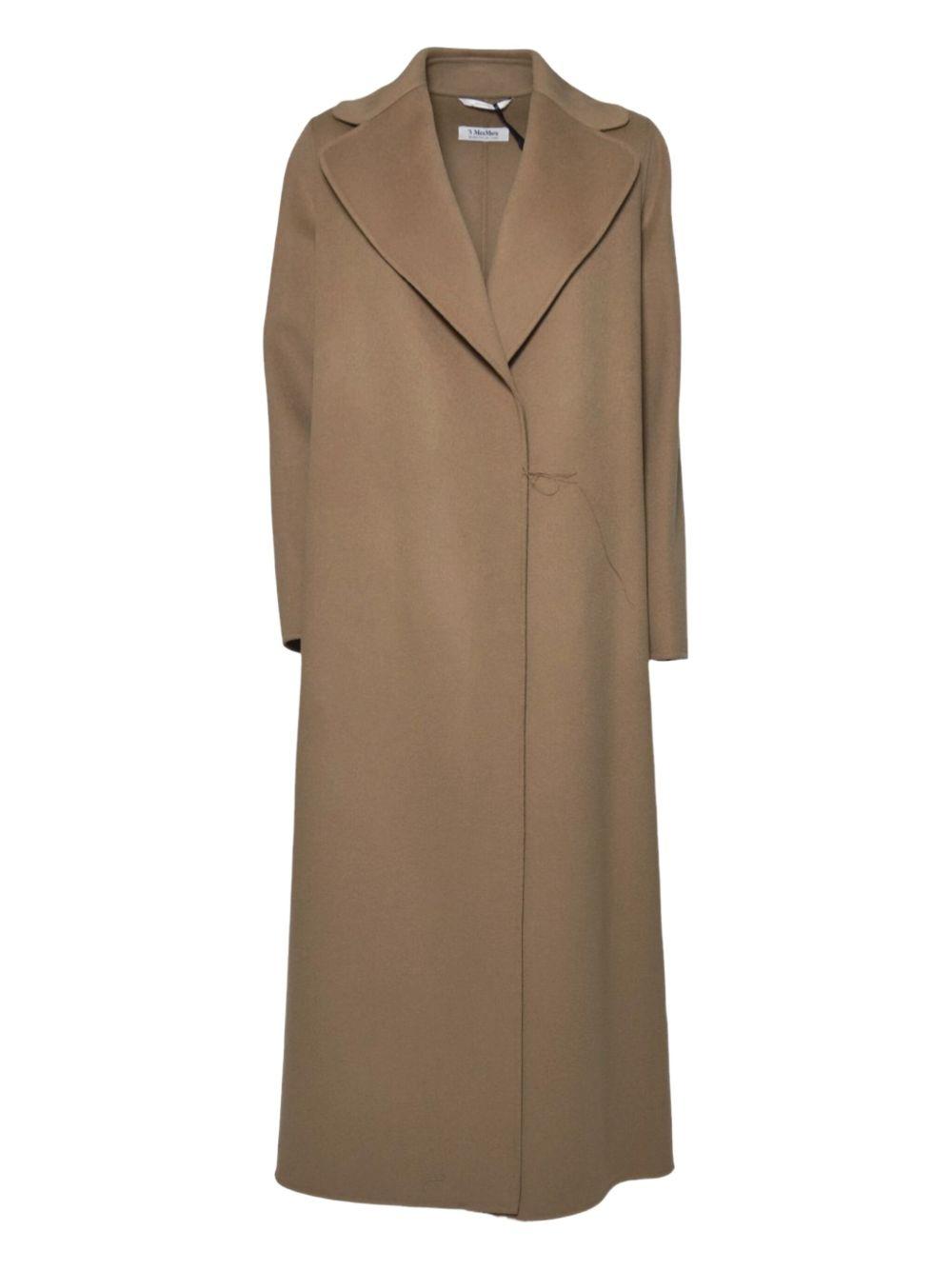 Product photo 2 for product Poldo Coat