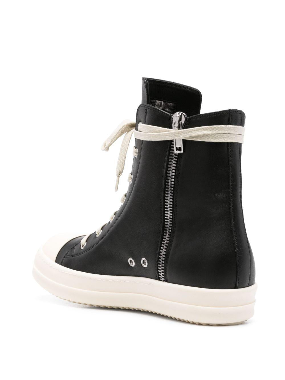 Product photo 3 for product Low Sneaker