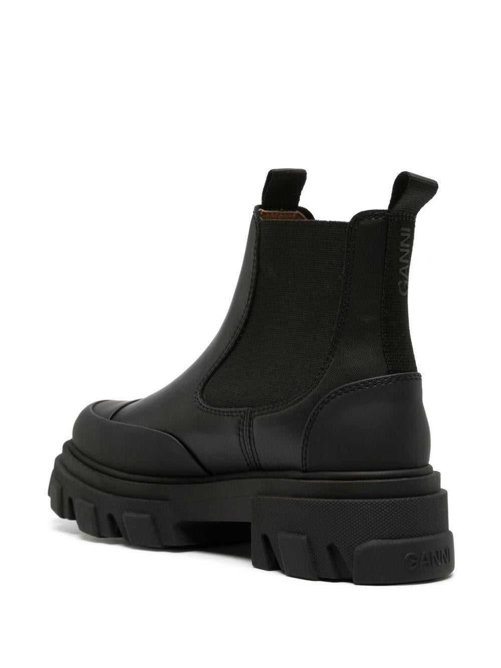 Product image of Cleated Low Chelsea Boot Black Stitch