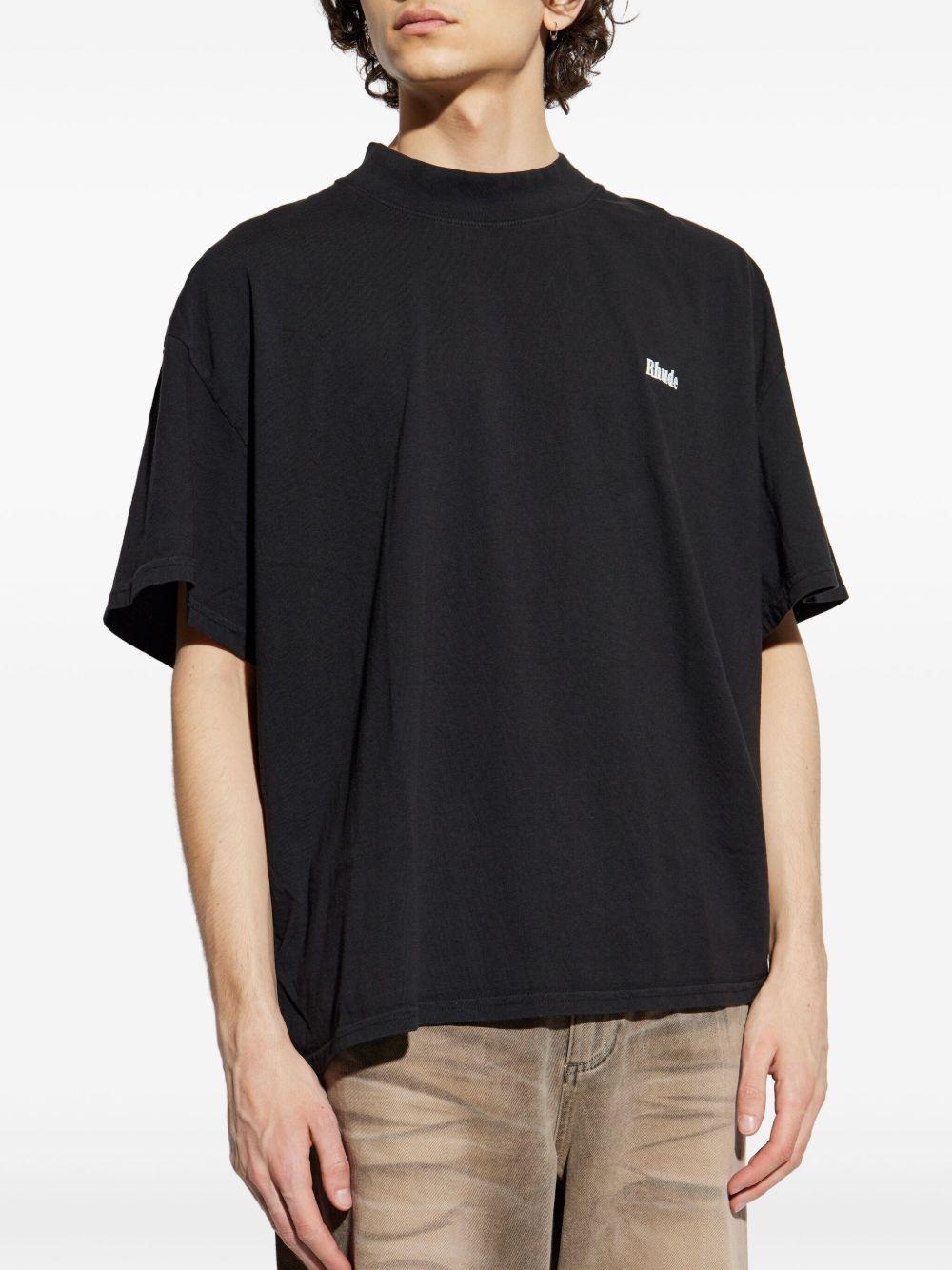 Product photo 3 for product Classique Mock Neck T-Shirt