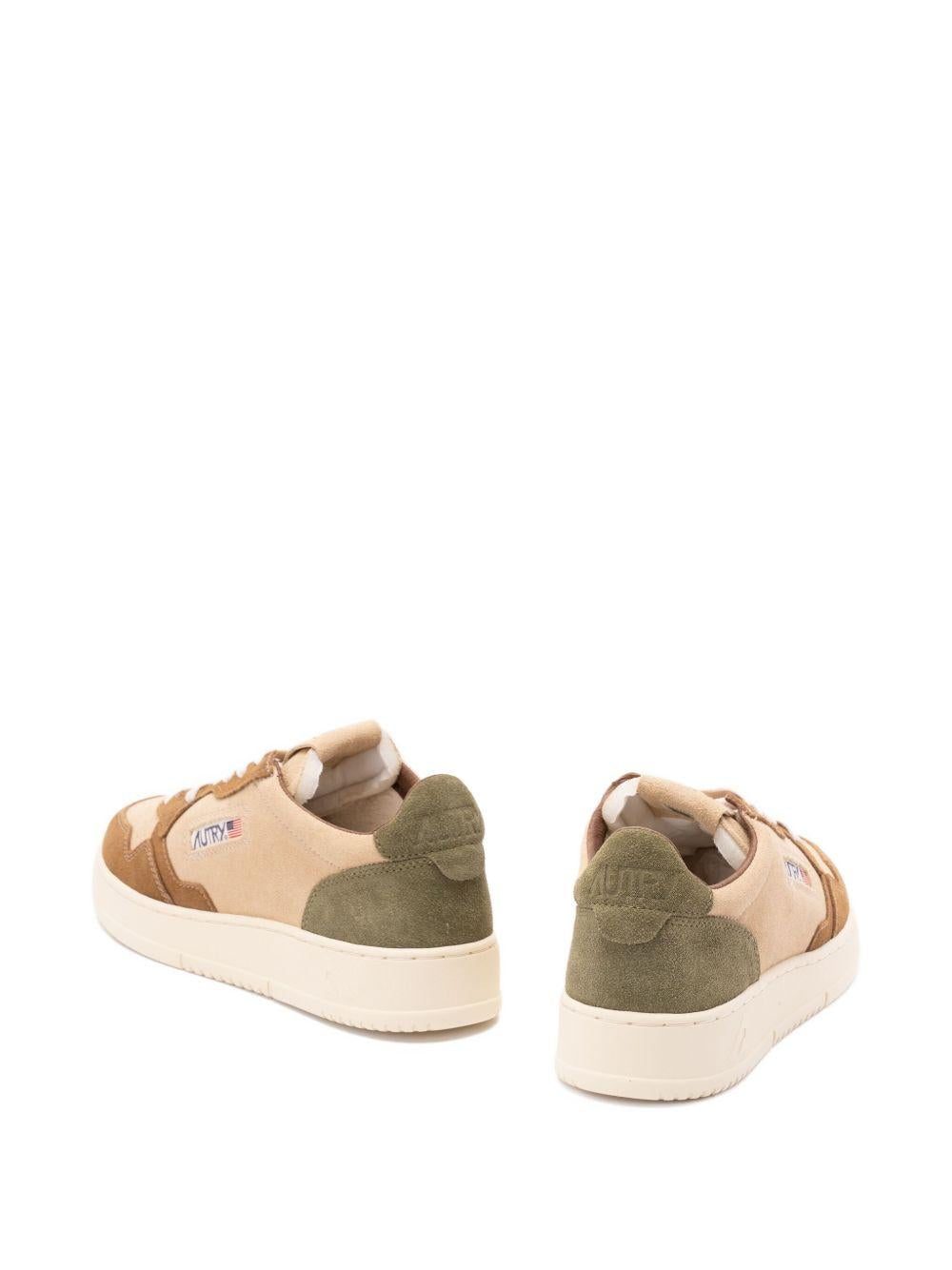 Product photo 4 for product Medalist Low Sneaker
