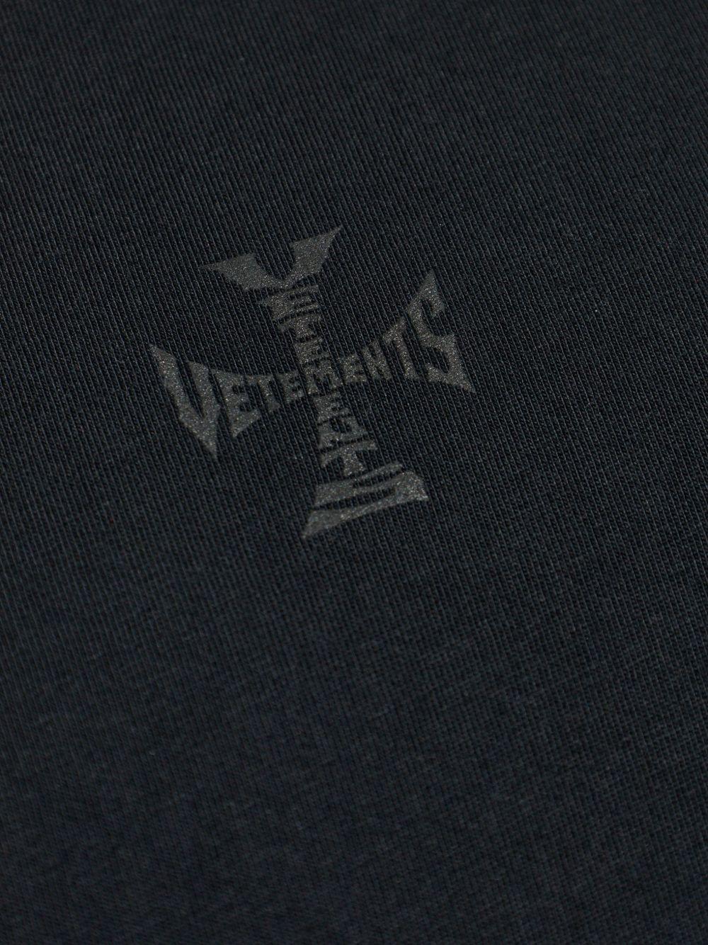 Product photo 3 for product Cross Logo Sleeveless T-Shirt