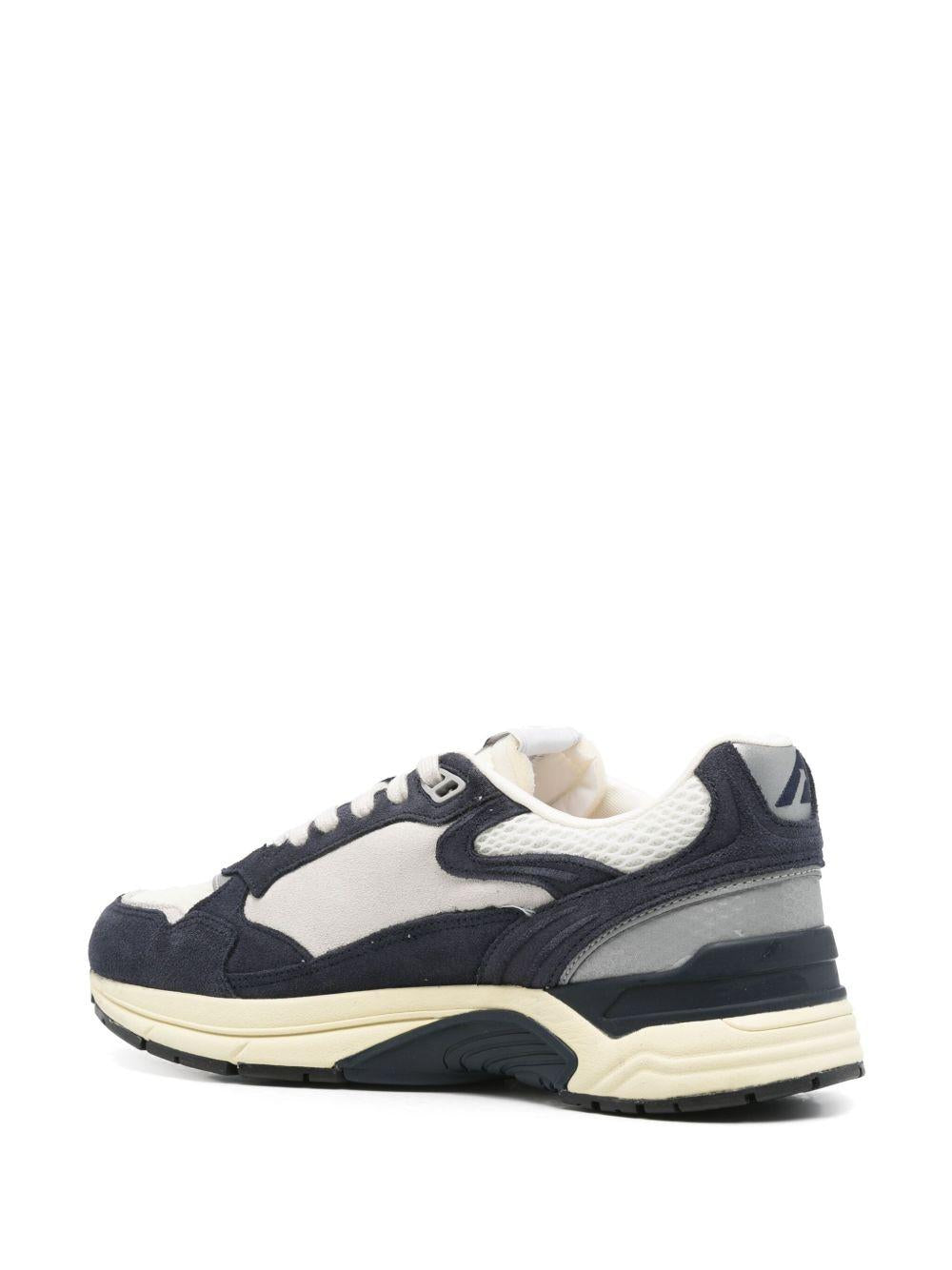 Product photo 2 for product Hyperway Low Sneaker