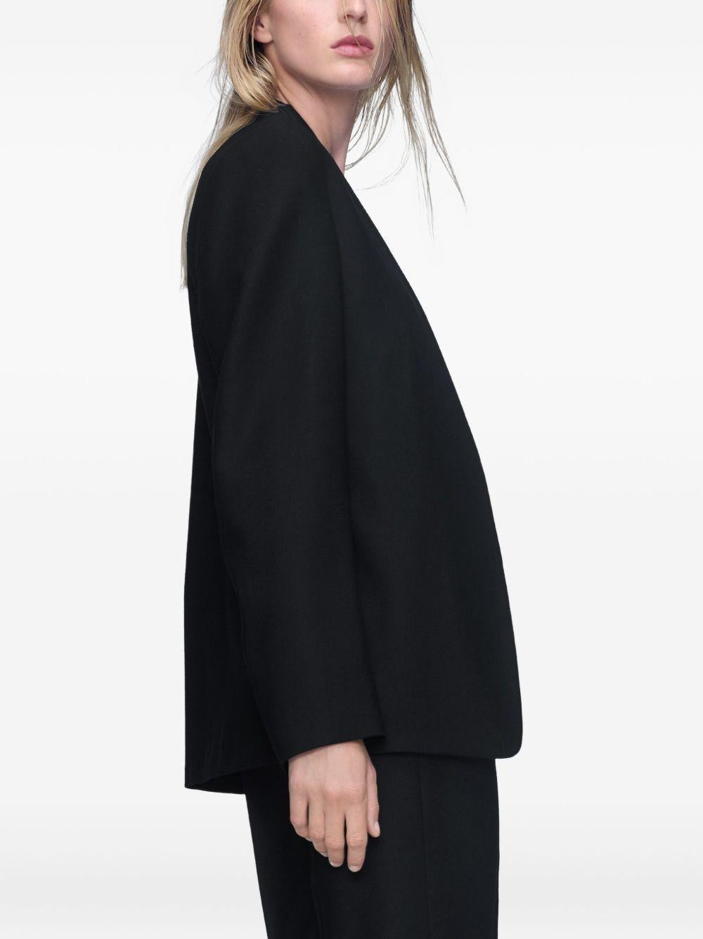Product photo 3 for product Lapelless Blazer