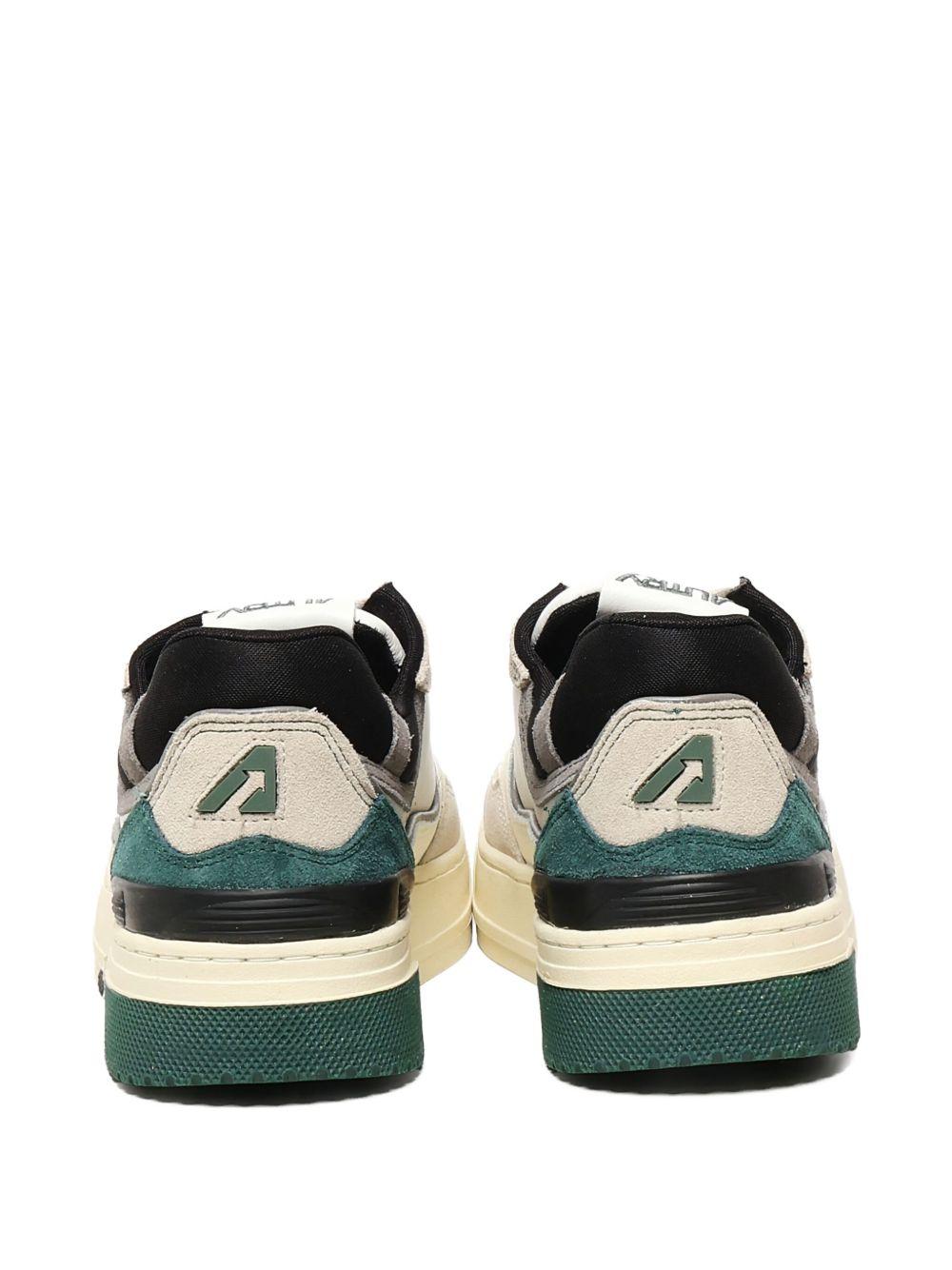 Product photo 3 for product CLC Low Sneaker