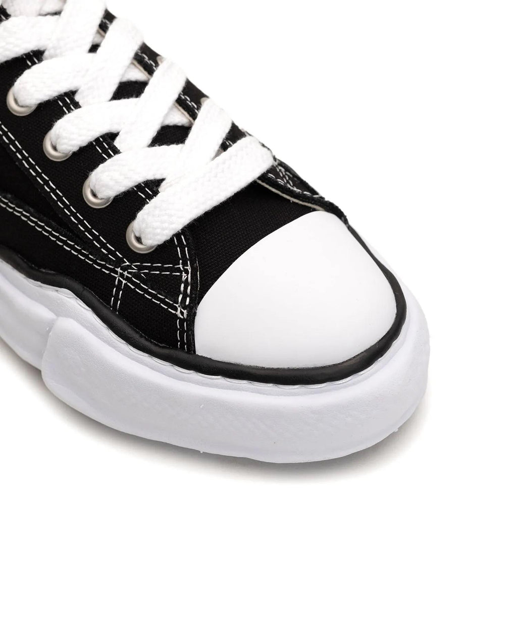 Product photo 4 for product Peteson Low Top Sneaker