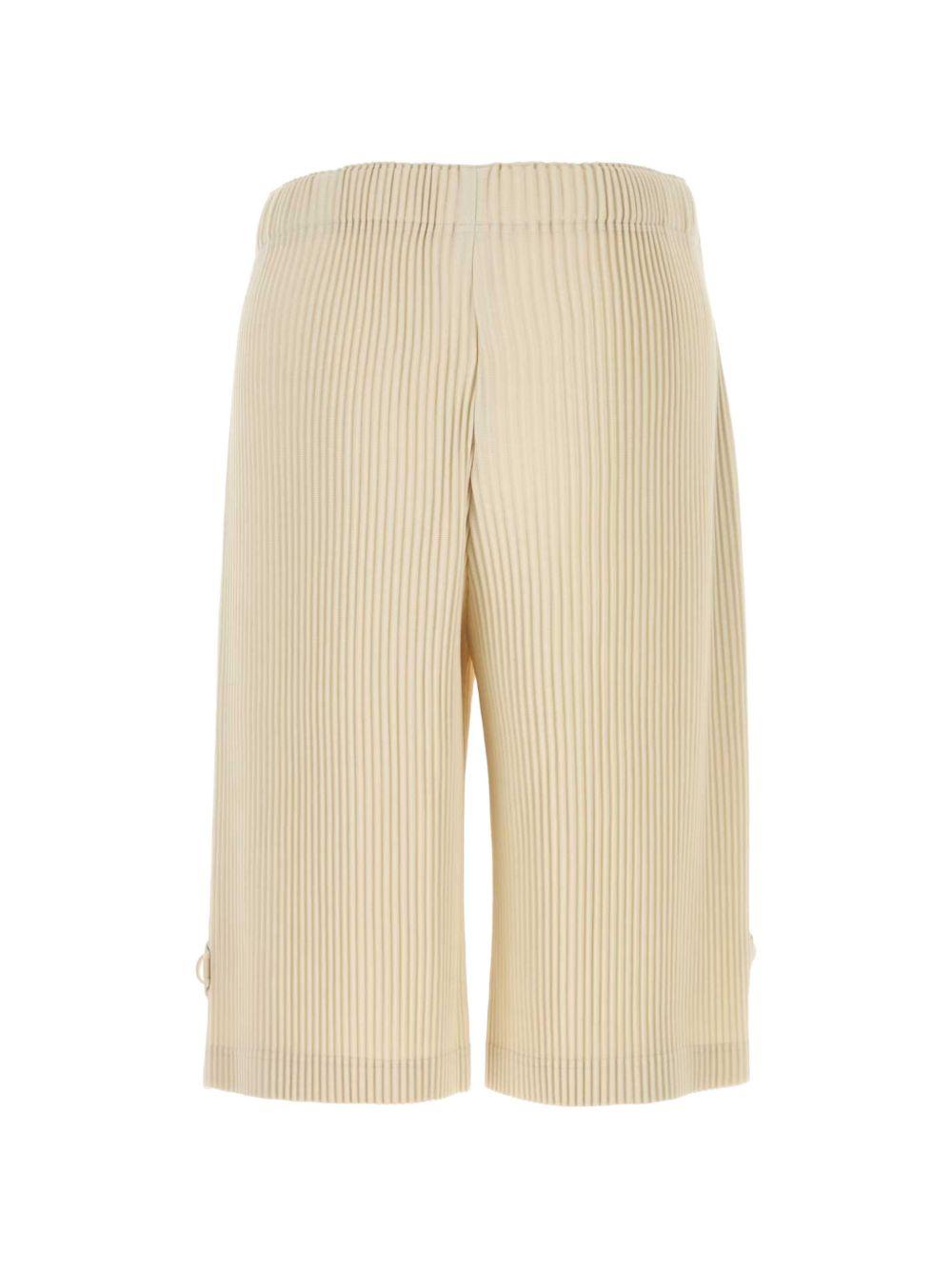 Product image of 3/4 Pleated Shorts