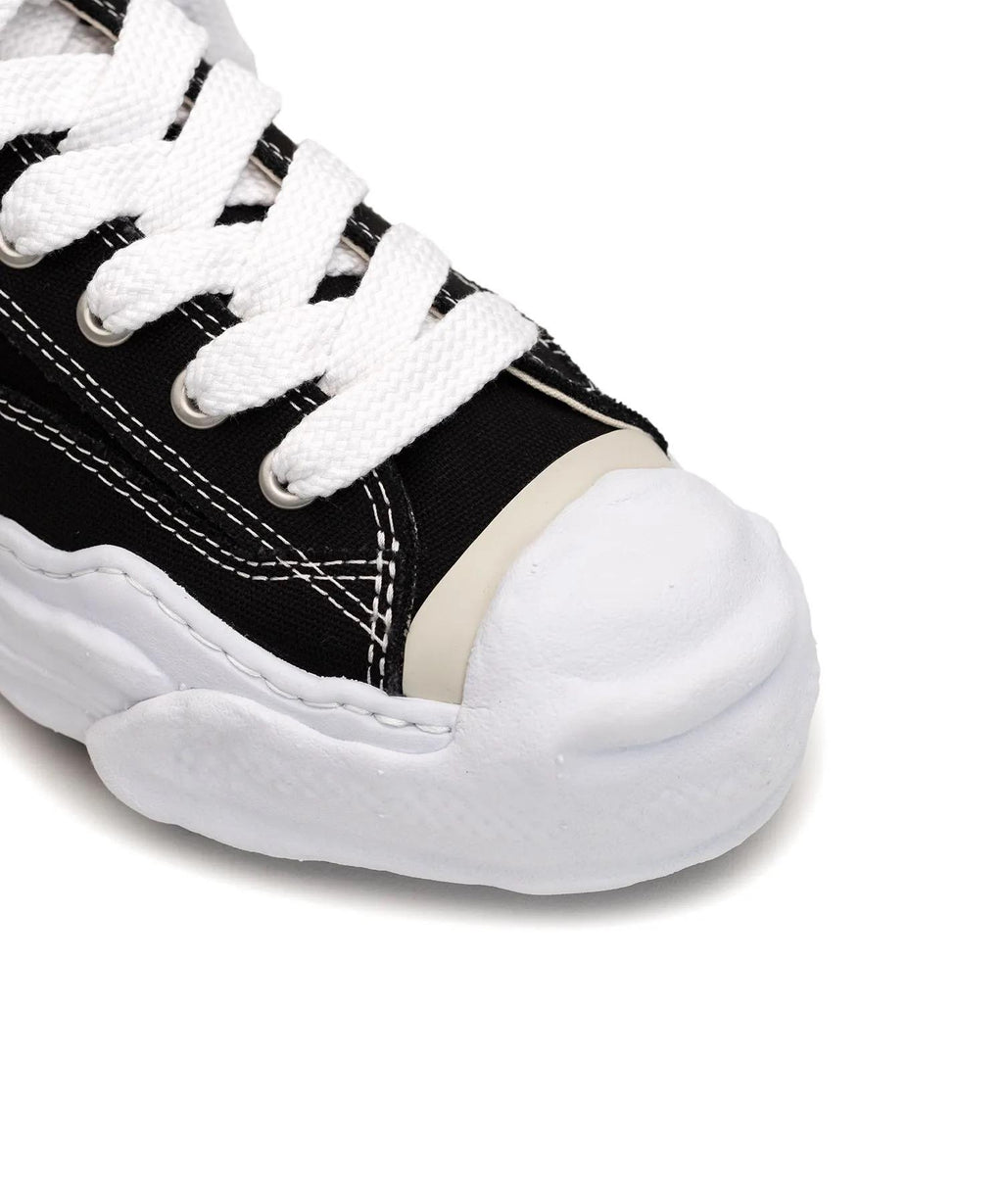 Product photo 3 for product Hank Low Top Sneaker
