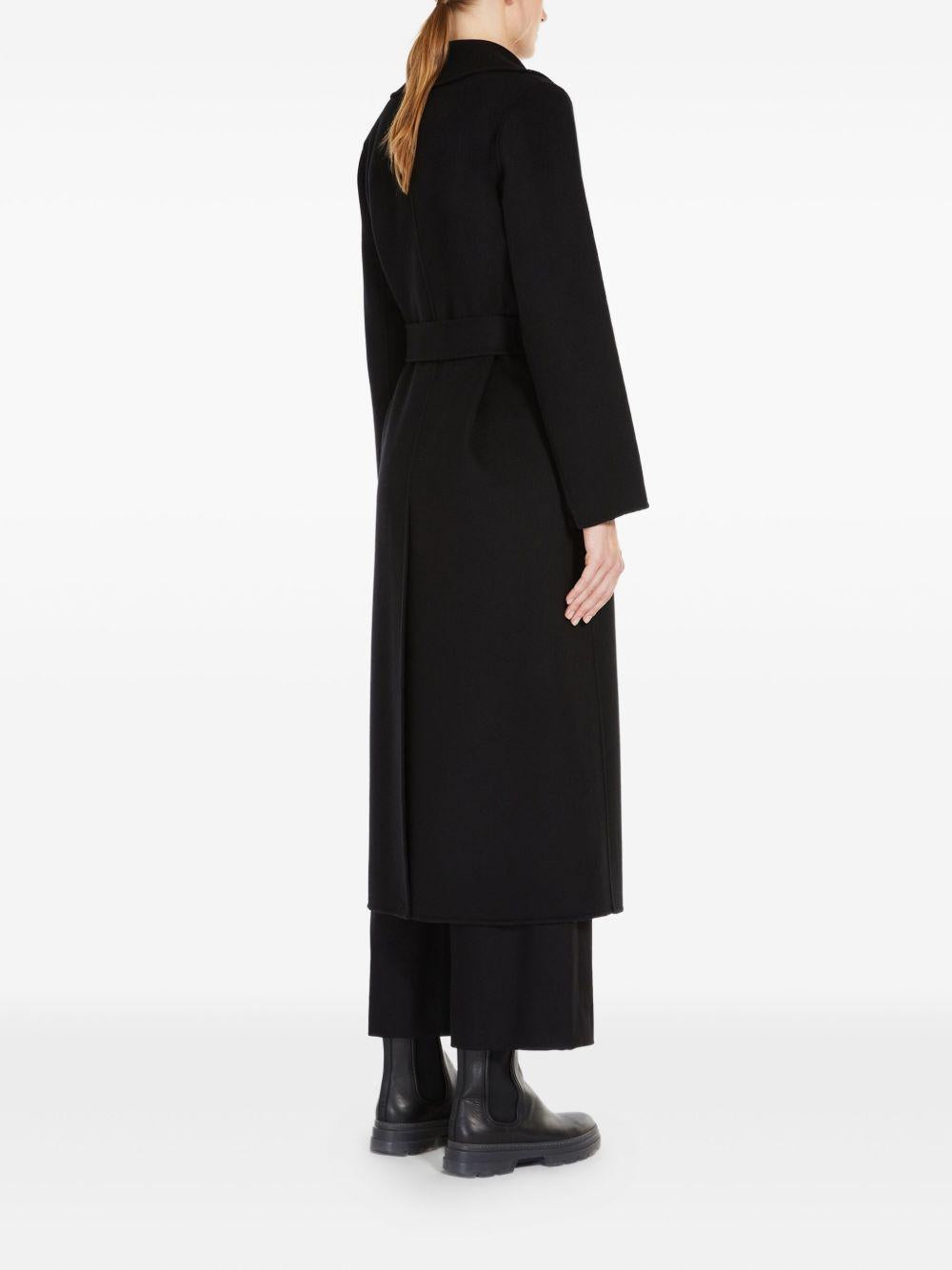 Product photo 2 for product Poldo Coat