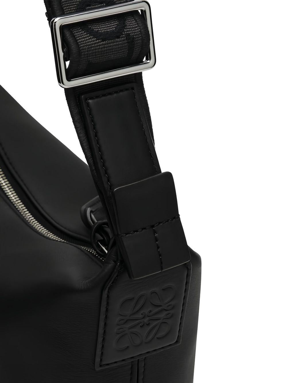 Product photo 2 for product Cubi Crossbody Small