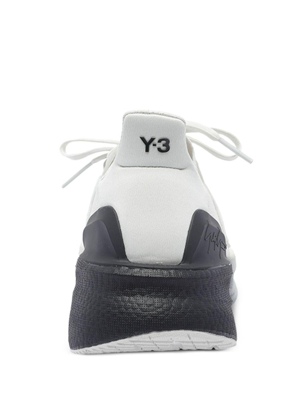Product image of Ultraboost 5 Sneaker