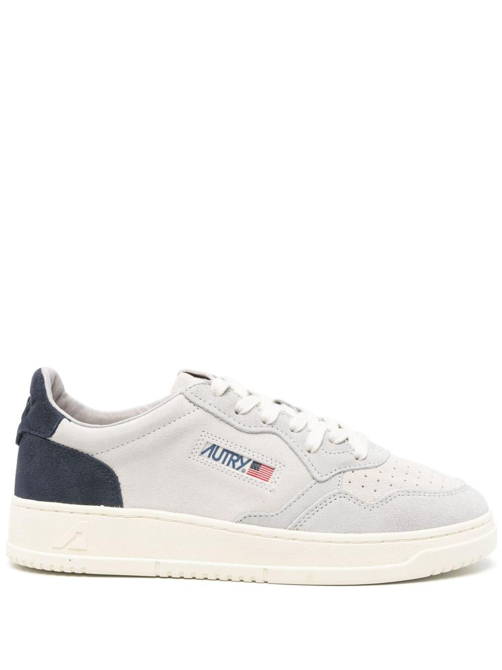 Product image of Medalist Low Sneaker